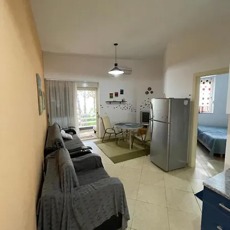 Summer Gjiri Lalezit Apartment